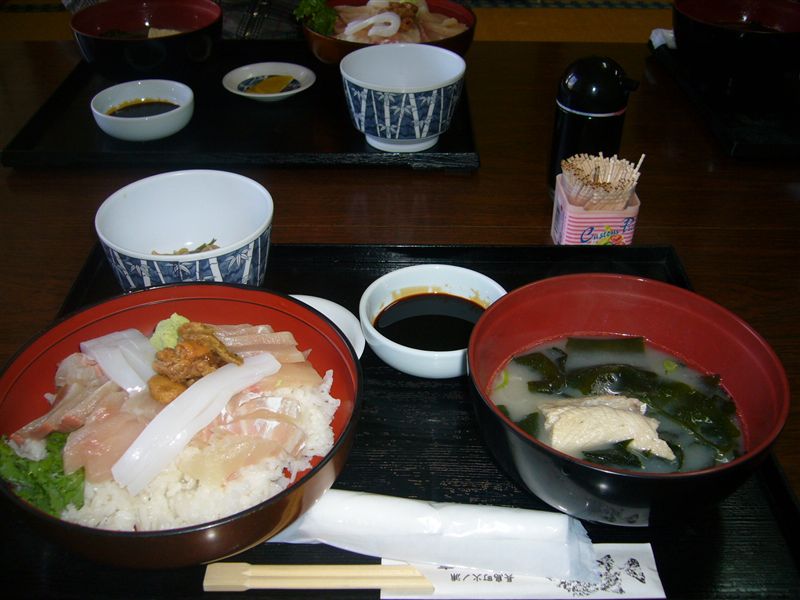 海鮮丼