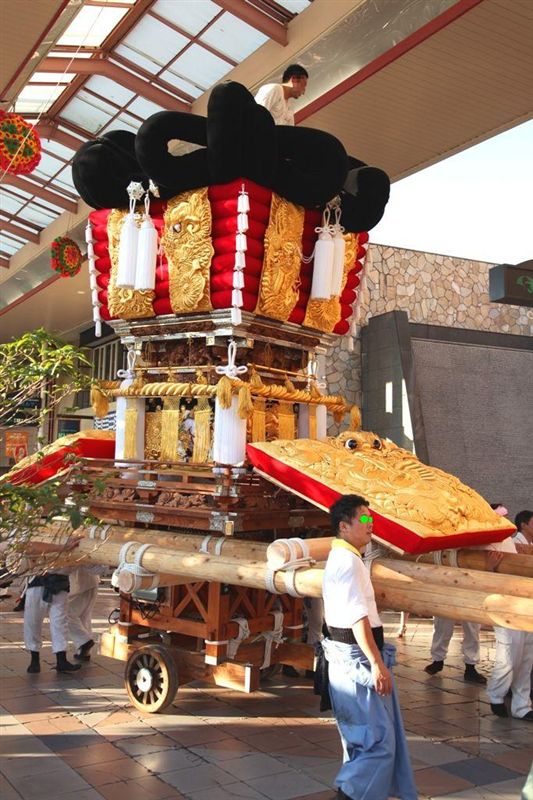 ひろプレのフォトギャラリー 新居浜夏祭りで だ さんハケーン ｗｗ マツダ プレマシー みんカラ