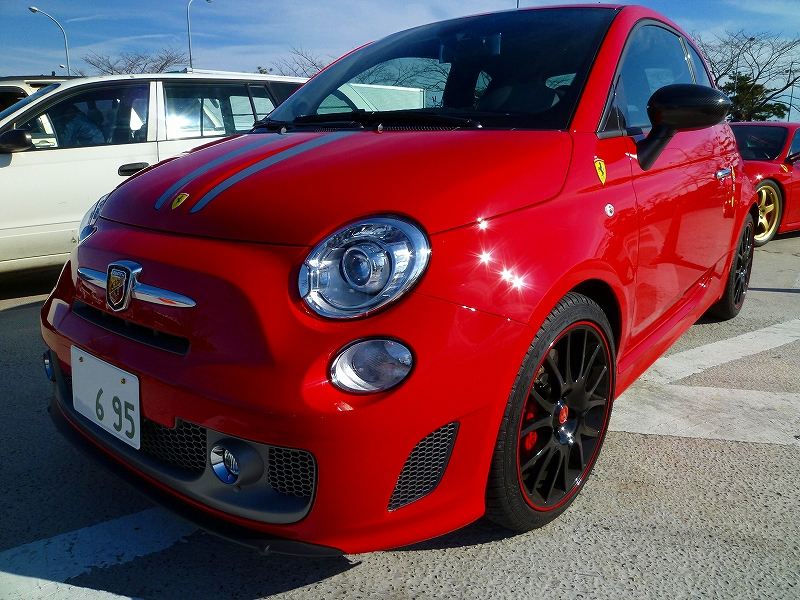 アバルト６９５トリブート・フェラーリ