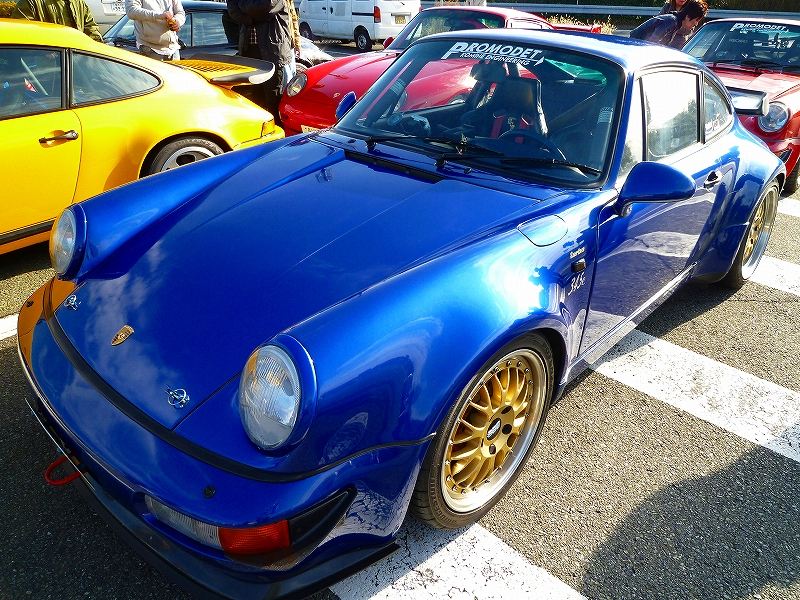 ポルシェ９１１ターボ改（１０００馬力）
