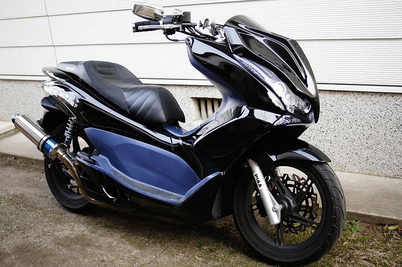 紫川のフォトギャラリー Pcx フロントマスク ホンダ Pcx みんカラ