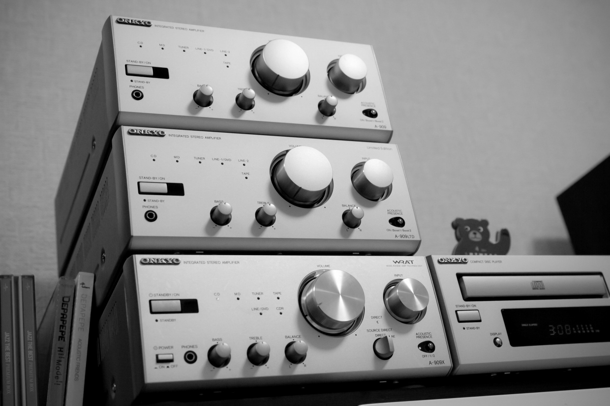 Amplifier & Headphone｜マツセラのブログ｜Don't think. Feel