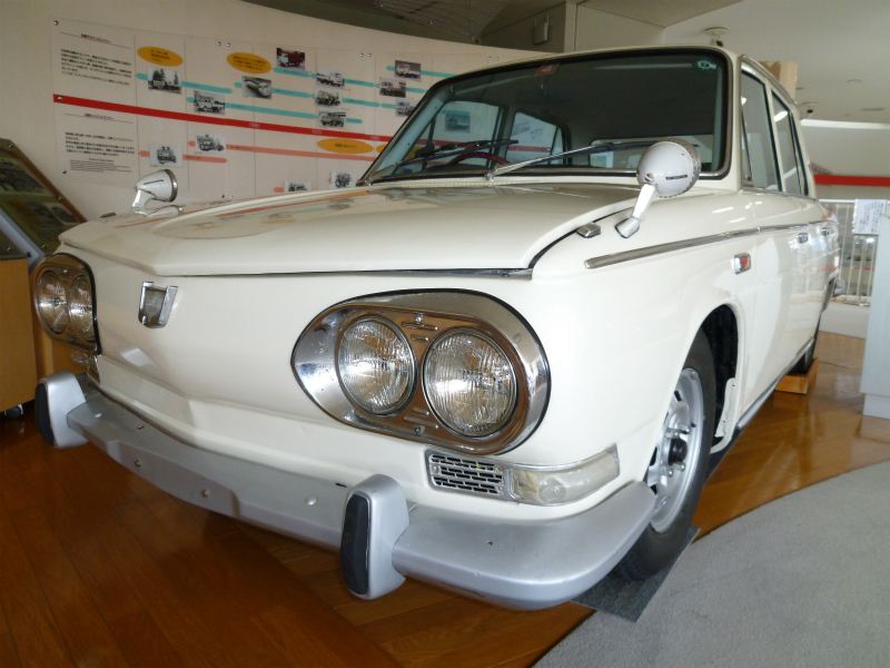 コンテッサ１３００（１９６４年）