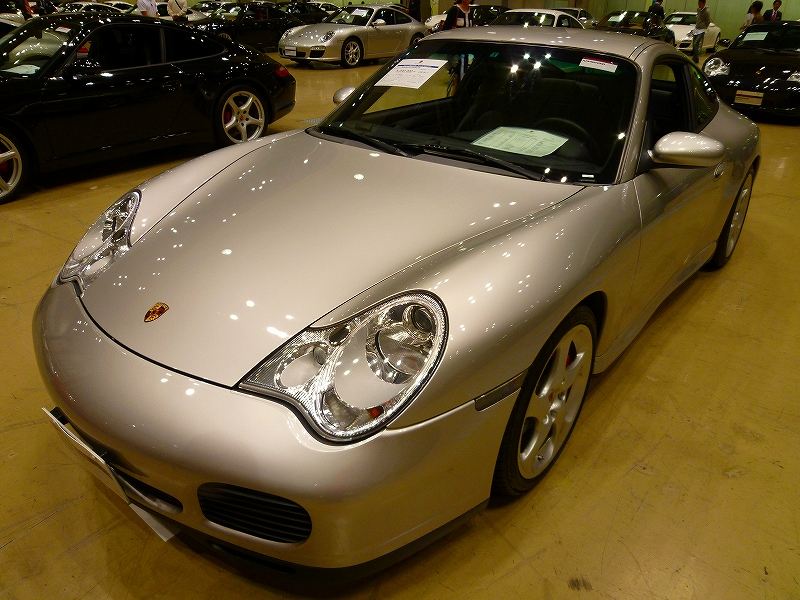 ’０３カレラ４Ｓ　５２０万円