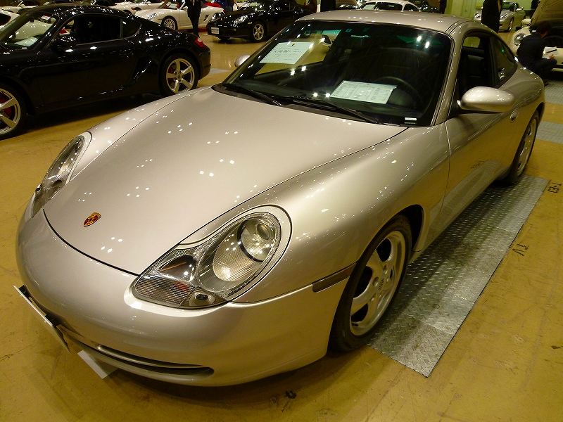 ’０１カレラ　４１０万円