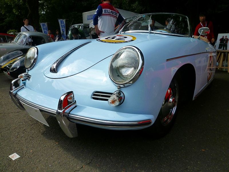 №８２　ポルシェ３５６Ｂロードスター（１９６０年）