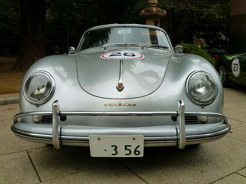 №２８　ポルシェ３５６Ａスピードスター（１９５７年）