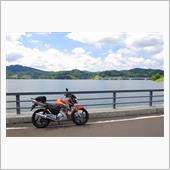 ダム湖へツーリング