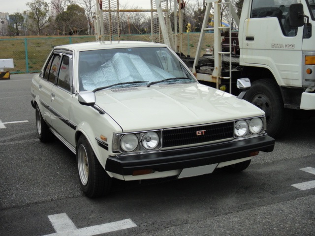 71カローラ1600GT 71カローラ1600GT