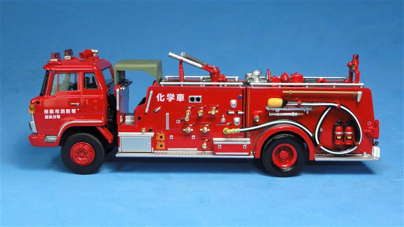 トミカリミテッド ヴィンテージネオ LV-N36a 日野KB324型 化学