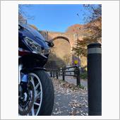 紅葉シーズンの碓氷峠メガネ橋