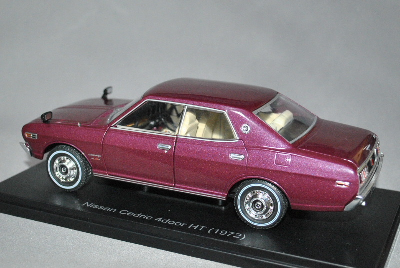 国産名車コレクション 日産セドリック4ドアハードトップ1972年 1