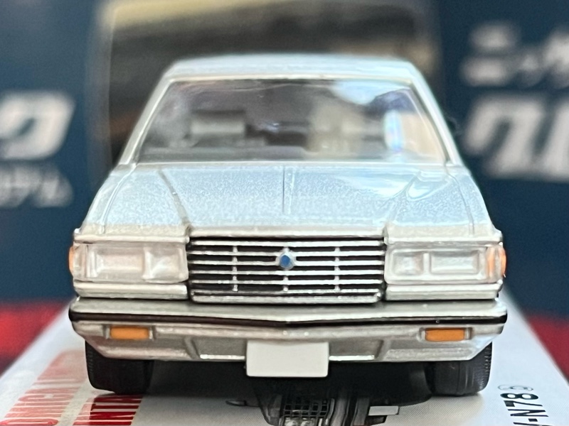 デカ-チワワのフォトギャラリー「LV-N78b トヨタクラウン2800