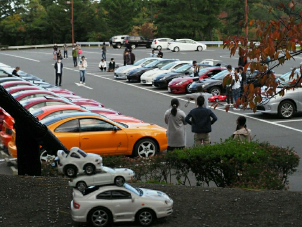 ●エントリー方法<br />
    ▶注意事項など全てに賛同及び<br />
        了承された方のみ参加申請を<br />
        してください<br />
    ▶下記メールアドレスから<br />
        必要事項を記入して送信<br />
        してください<br />
    ▶エントリー締め切り<br />
       ▷5月17日 24時<br />
 【setouchicelicaday@gmail.com】<br />
<br />
    ▶メール記入事項 <br />
       ▷タイトル欄 <br />
            ” 参加申請 ”<br />
       ▷写真添付 <br />
             参加車両の写真1枚<br />
       ▷コメント欄  <br />
         ①ハンドルネーム or 氏名<br />
         ②メイン利用SNS<br />
         ③車種 型式<br />
         ④年式  (西暦)<br />
         ⑤車体色<br />
         ⑥在住都道府県<br />
         ⑦推しアピール  50文字以内<br />
         ⑧どこから参加しますか<br />
         ⑨パンフレット購入希望  有・無<br />
      <br />
    ▶申請メール確認後に<br />
        こちらから承認の返信メールを<br />
        送ります<br />
    ▶迷惑メール設定をしている方は<br />
        下記アドレスの受信登録を<br />
        お願いします          <br />
【setouchicelicaday@gmail.com】
