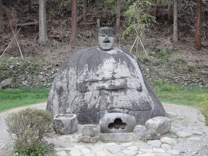 万治の石仏