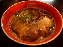 博多新風(博多デイトス店) とんこつラーメン