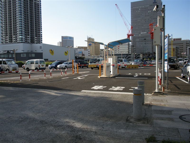 タイムズ新高島臨時駐車場