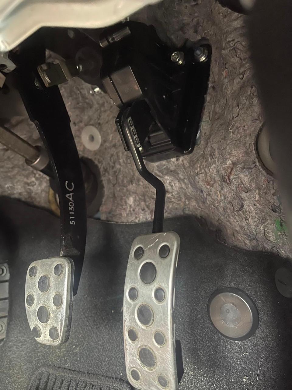 アクセルペダル スペーサー GR86 86 めい BRZ用 ALTEX製 22mm