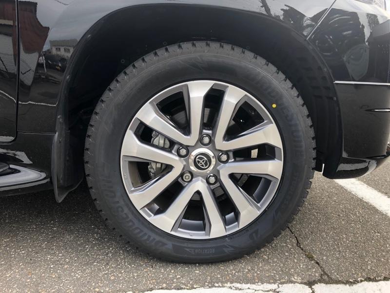 BRIDGESTONE BLIZZAK DM-V3 のパーツレビュー | ランドクルーザー 200(遊ぶうさぎ) | みんカラ BRIDGESTONE BLIZZAK DM-V3 のパーツレビュー | ランドクルーザー 200(遊ぶうさぎ) | みんカラ