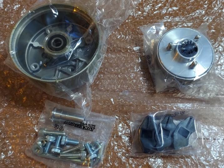 SP武川/SPタケガワ リアドラムダンパーハブキット のパーツ