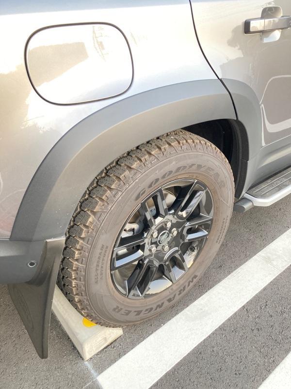 Land Rover(純正) ホイールアーチプロテクション のパーツレビュー