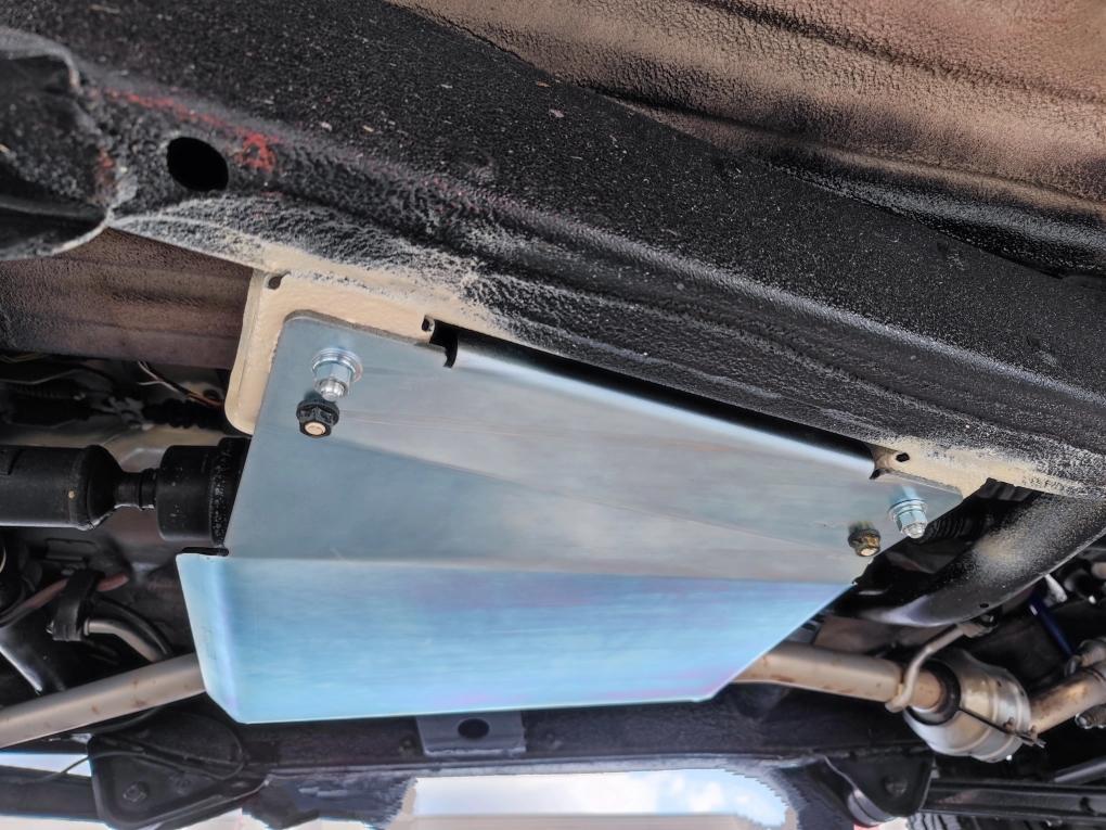 タニグチ製 ジムニー JB23用 トランスファーアンダーカバー
