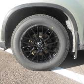ICE NAVI SUV 215/70R16 GOODYEAR(グッドイヤー)のタイヤの