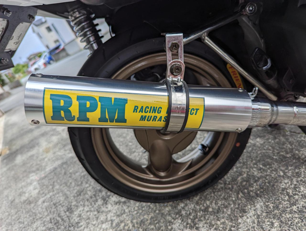 9月11日まで限定値下げ ゼファーΧ rpm マフラー（RPM-4-2-1