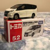 セレナ ミニカー 日産(純正)(ニッサンジュンセイ)のミニカーの