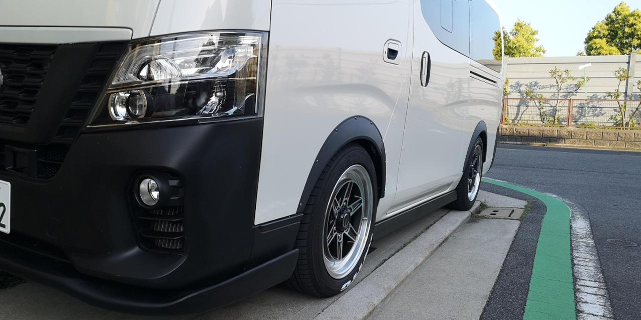 NV350キャラバン エアロサイドスポイラー（未塗装）Body Line
