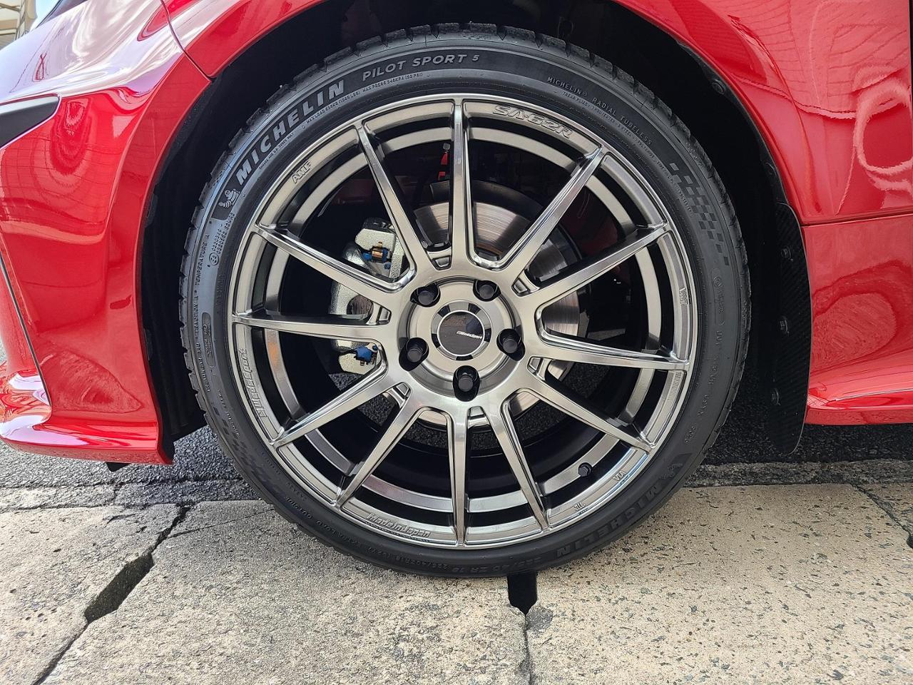 ウェッズスポーツ18インチ8.5Jホイール×2本(SA-72R)