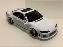 ホットワークス 1/24 日産シルビア(S15) のパーツレビュー