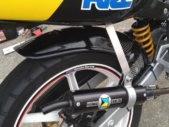 新しい季節 NSR50 リアフェンダー nsrmini nsr80 カット無し パーツ