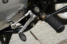 SR400 /YAMAHA / 社外ステアリングダンパー摩擦式