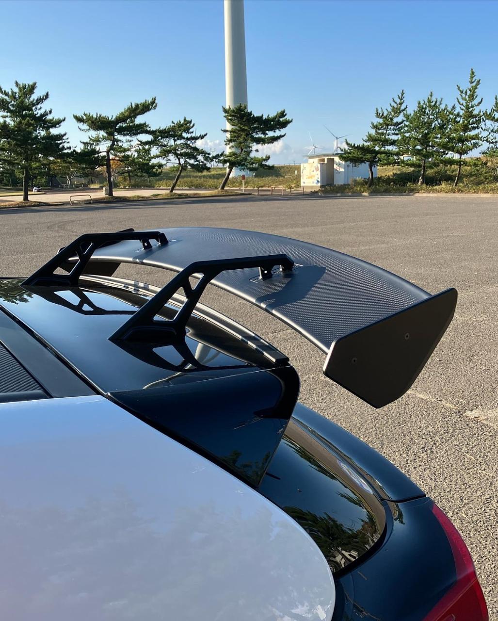 フロッグドライブ スワンネック型リアウィング のパーツレビュー