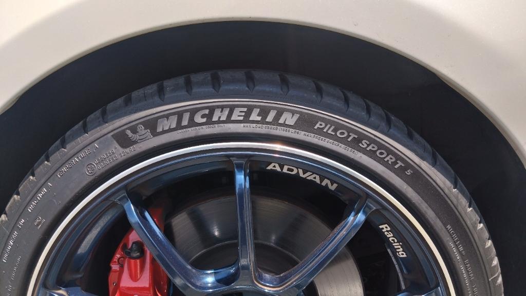 MICHELIN PILOT SPORT 5 225/40ZR18 のパーツレビュー | 86