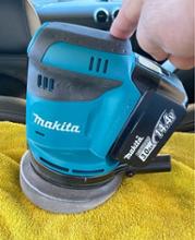 充電式ランダムオービットサンダ makita(マキタ)の研磨切削