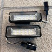 RACING DASH 18LED ライセンスプレートライトユニット