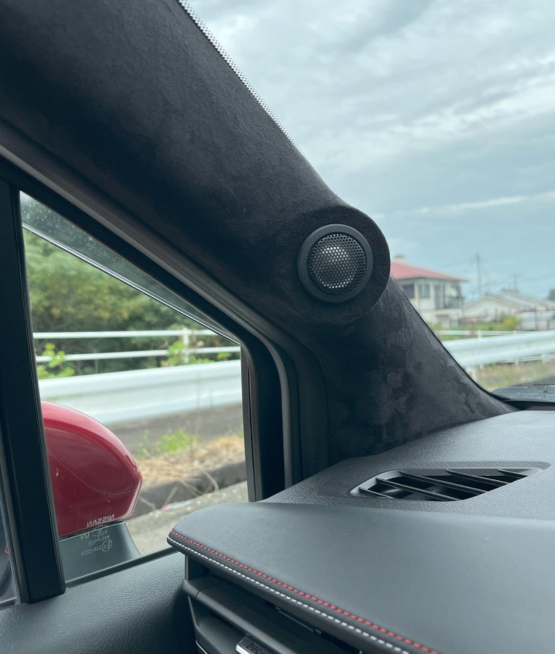 TNCUSTOM エンクロージャン型埋め込みAピラー のパーツレビュー