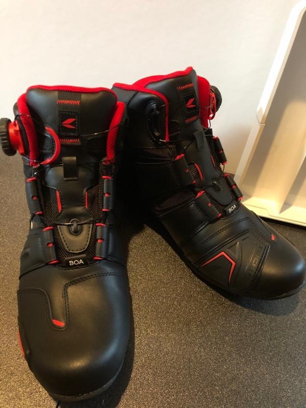 RSタイチ RSS006 | 006 DRYMASTER BOA ライディングシューズ BLACK/RED のパーツレビュー | XMAX(☆ロド☆) | みんカラ RSタイチ RSS006 | 006 DRYMASTER BOA ライディングシューズ BLACK/RED のパーツレビュー | XMAX(☆ロド☆) | みんカラ