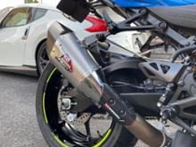 ヨシムラ スリップオン R-11sq チタンカバー のパーツレビュー