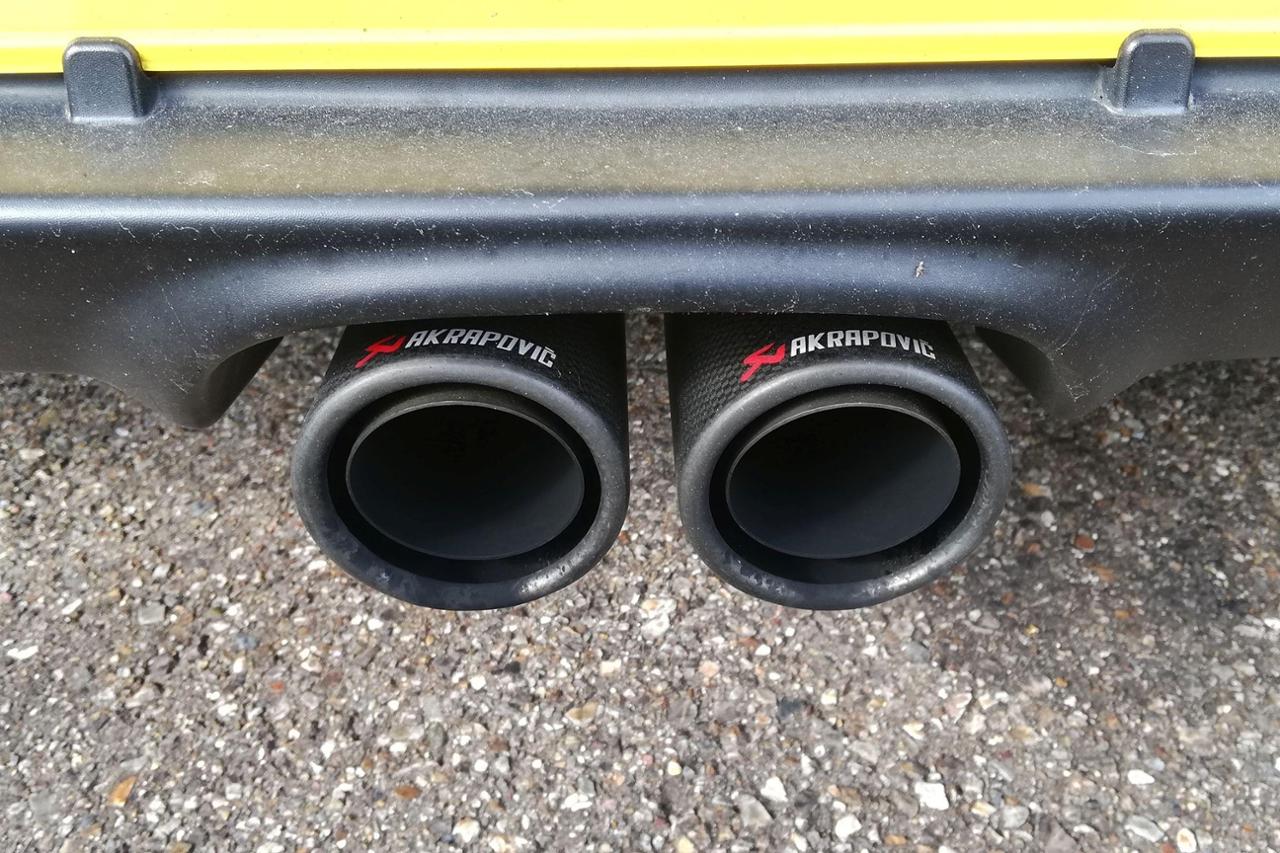 AKRAPOVIC カーボンマフラーエンドカバー のパーツレビュー | S660 ...