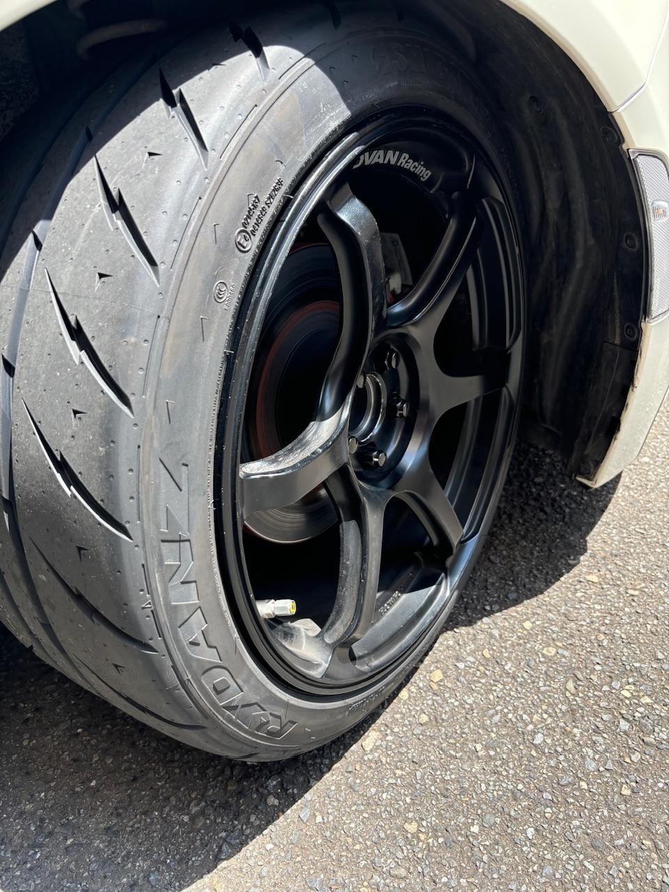 シバタイヤ　205 35r18 tw300 SHIBATIRE R23 205/35R18 280 [R1237]