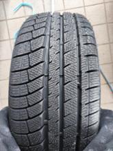 DAVANTI WINTOURA+ 235/45R17