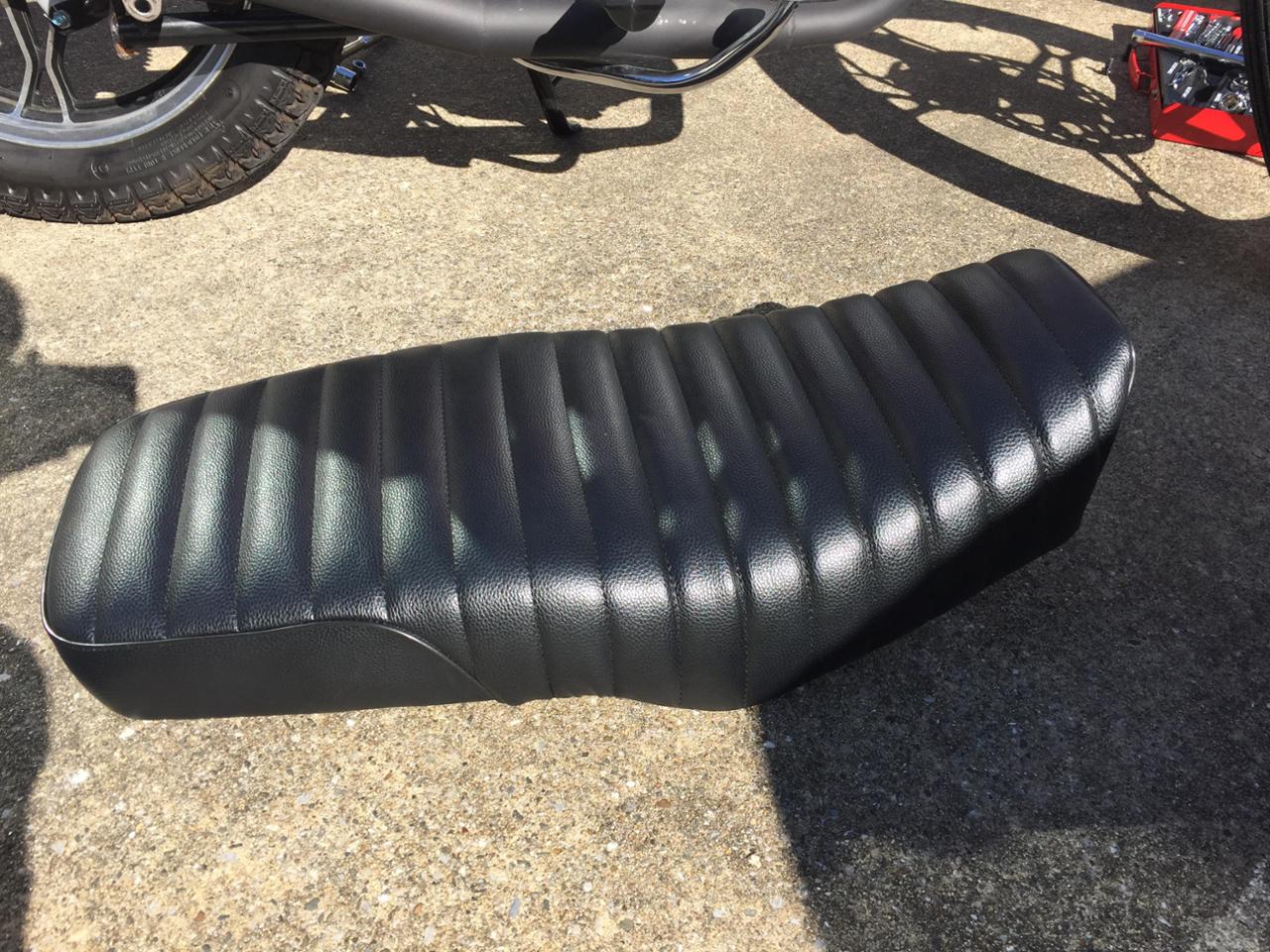 有名ブランド GN125H タックロールシート シート - folhaz.com.br