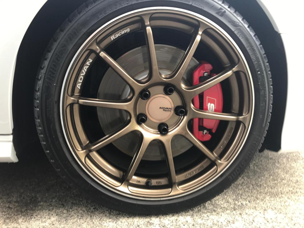 ADVAN Racing RS 18inch 7.5J +48  RE-11付