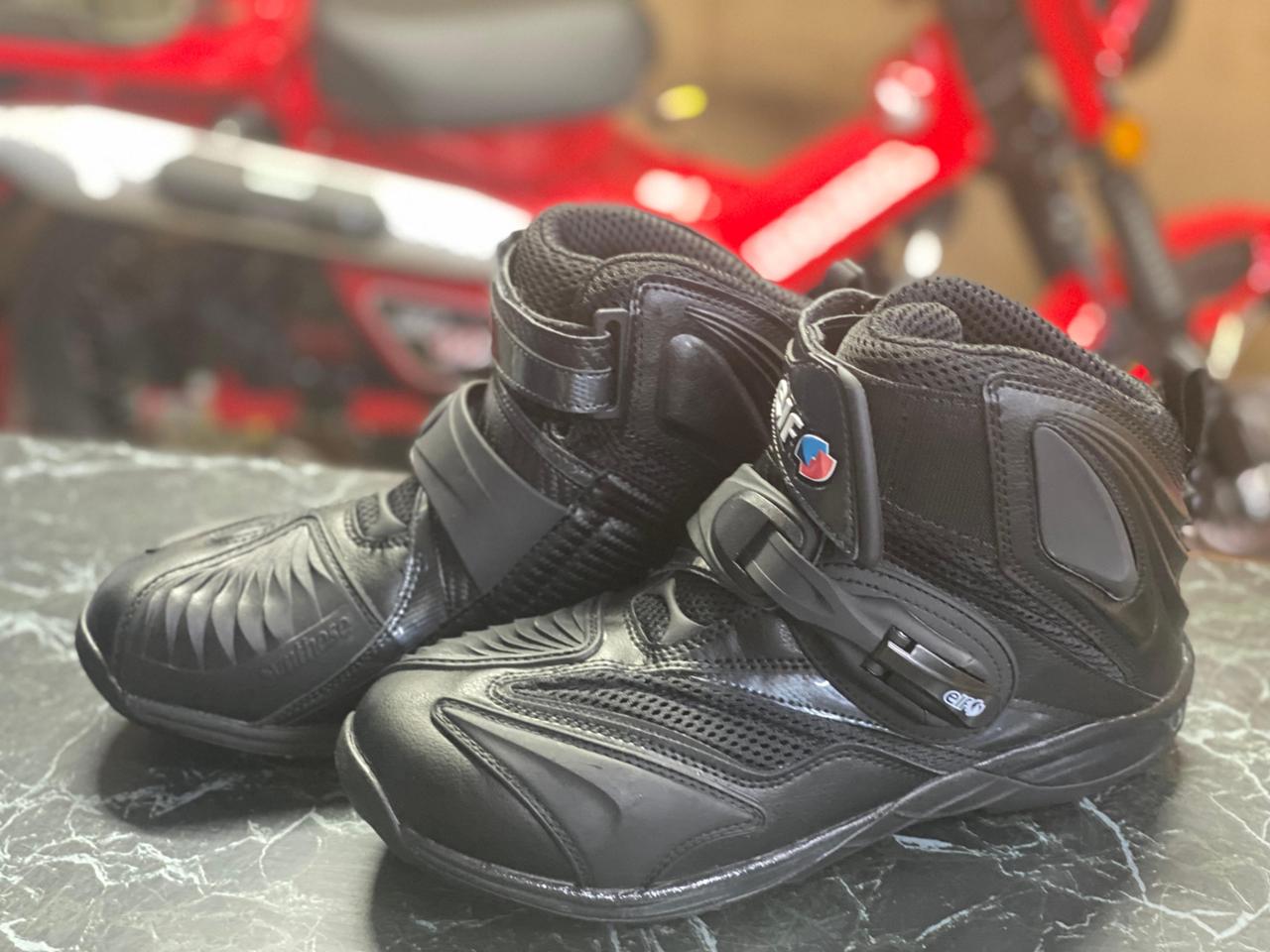 Amazon.co.jp: エルフ(ELF) バイクシューズ Synthese 14
