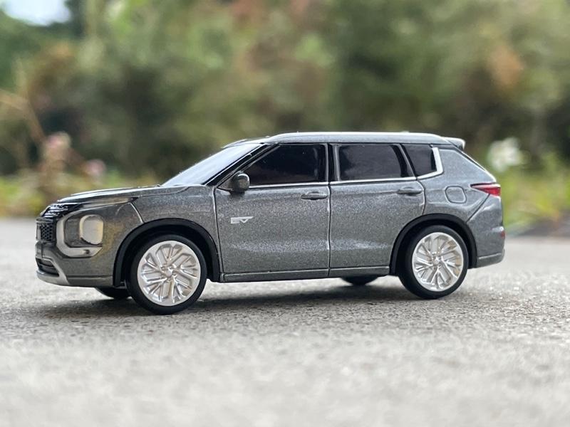 三菱自動車(純正) 1/43ダイキャストミニカー のパーツレビュー