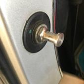 Elise Parts ドアストライカーピン