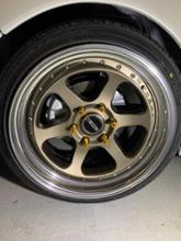 ハイエースバンCRS / ESSEX EL 19inch 9J ＋25の単体画像